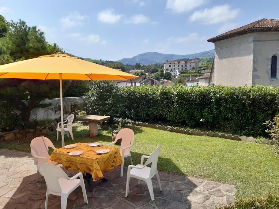 Logement Calme Et Authentique A Espelette Exterior photo
